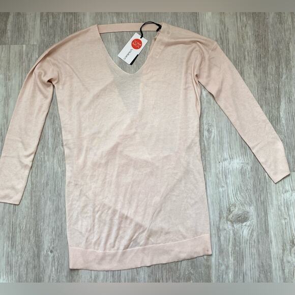 Vimmia | Women's Shavasana Reversible Multi-way Sweater Top Blush Size | Medium - Picture 1 of 3